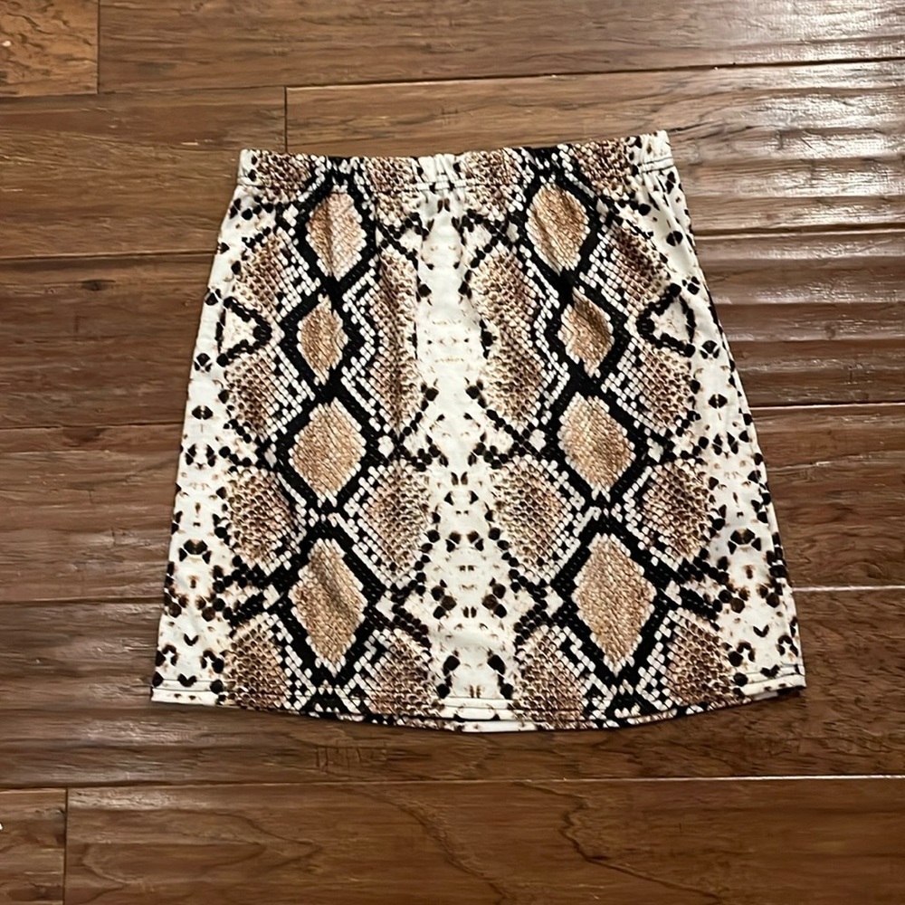 Pretty Little Thing Snake Print Mini Skirt